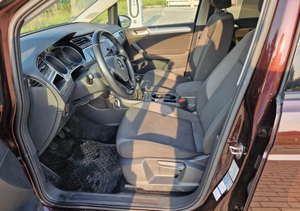 Volkswagen Touran cena 75900 przebieg: 59900, rok produkcji 2019 z Kraków małe 497